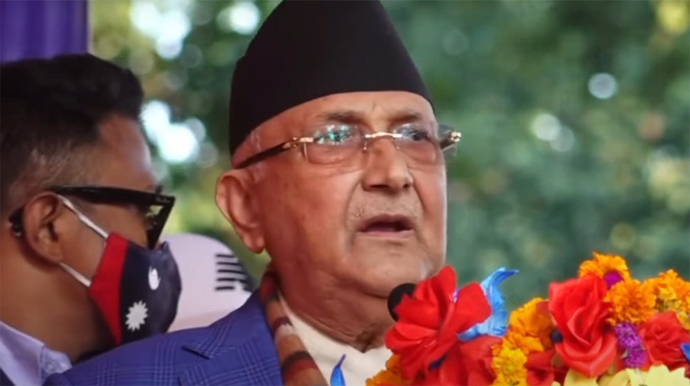 एमाले सिध्याउँछौं भन्नेहरु आफै सिद्धिदै छन् : ओली