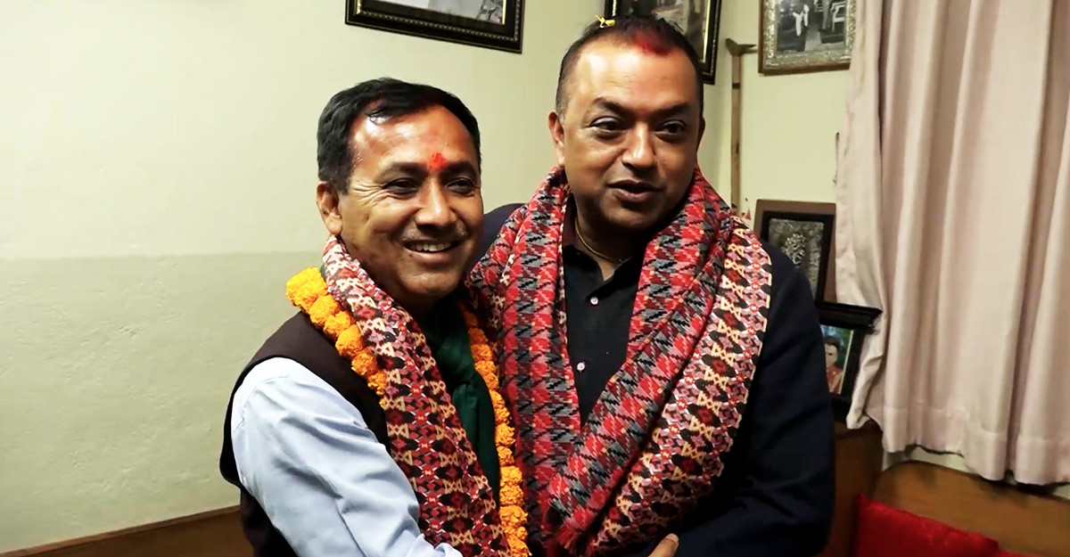 देश हामी चलाउँछौँ : गगन थापा