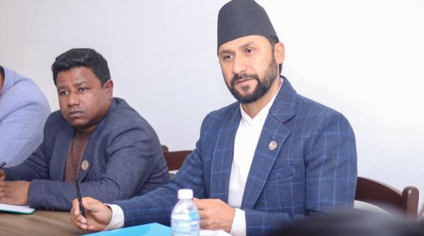 रास्वपा बैठक : केन्द्रीय समिति लगत्तै  संसदीय दलको बैठक, सरकारबारे निर्णय लिने