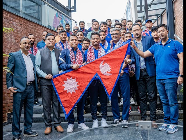 नेपालविरूद्ध ब्याटिङ गर्दै भारत
