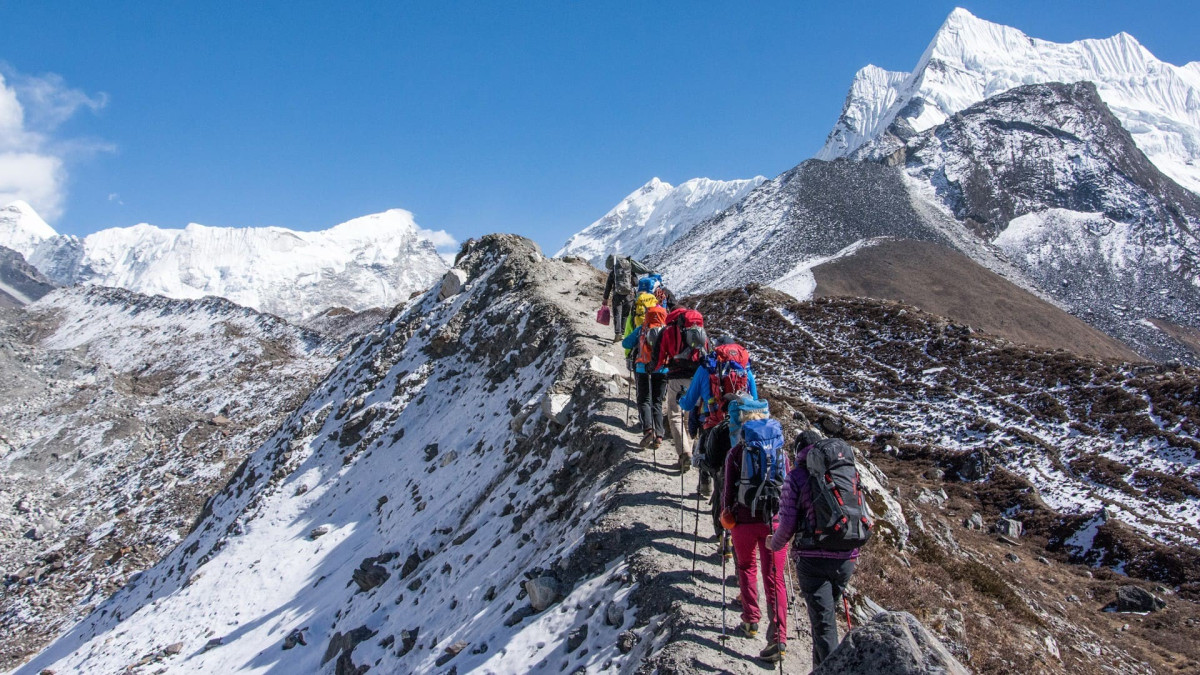 नेपाल भित्रने पर्यटक बढे