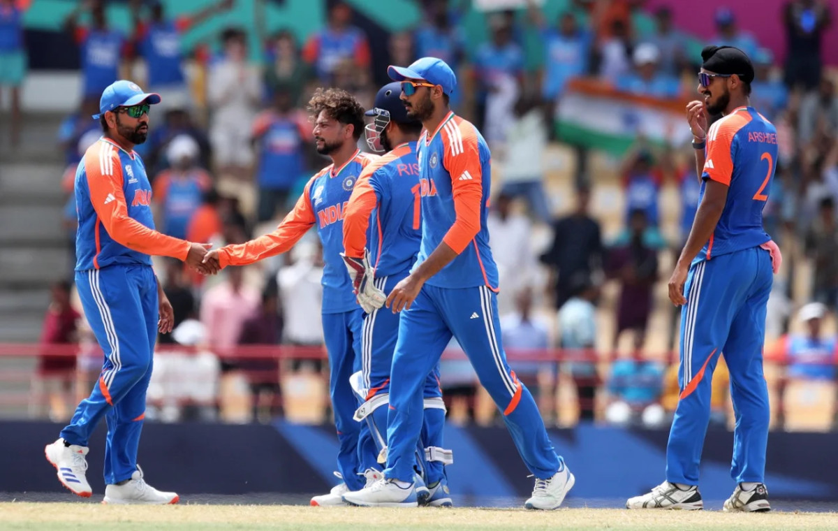 ट्वान्टी–२० विश्वकप : अस्ट्रेलियालाई पराजित गर्दै भारत सेमिफाइनलमा
