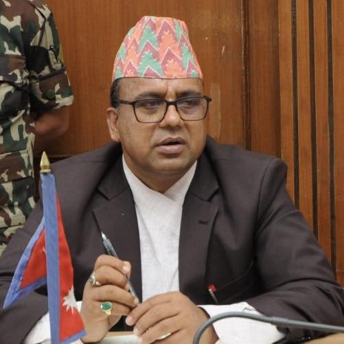 अलपत्र पर्यटकलाई उद्धारका निम्ति पर्यटनमन्त्री पाण्डेको निर्देशन