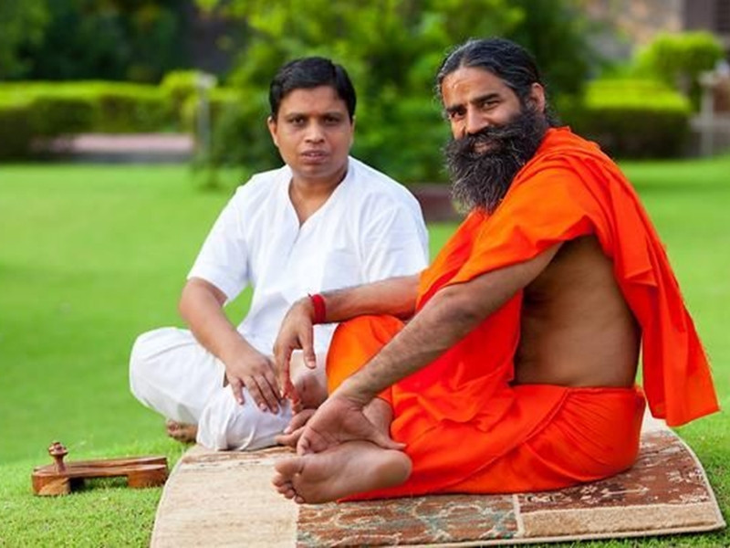 रामदेव र आचार्य बालकृष्णविरूद्ध पक्राउ पुर्जी जारी