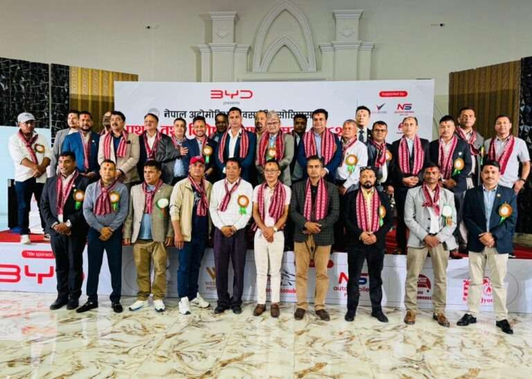नेपाल अटोमोटिभ व्यवसायी एसोसिएसनको अध्यक्षमा बम र सह–अध्यक्षमा चिमोरिया