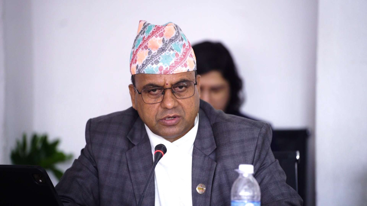 सौर्य एयरलाइन्स दुर्घटनाको दिगो समाधानतर्फ अघि बढ्ने मन्त्री पाण्डेको प्रतिबद्धता