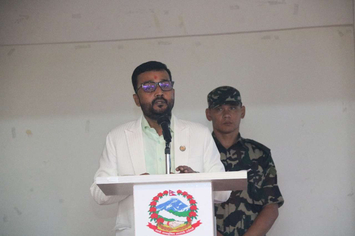 खानेपानीका सवालमा अझै गम्भीर चुनौतीहरू छन् : मन्त्री यादव