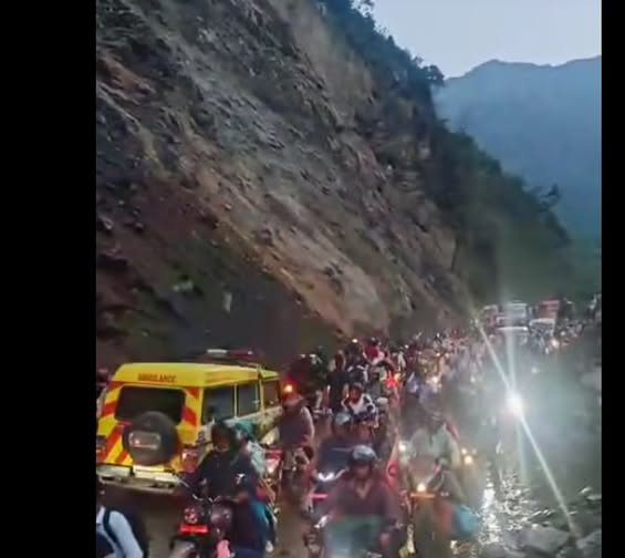 लेदो पन्छाएर मुग्लिन–नारायणगढ सडक सञ्चालनमा