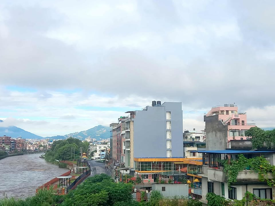 घाम लाग्यो काठमाडौंमा