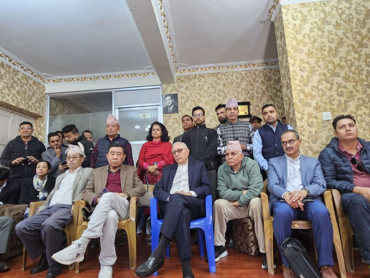 आम निर्वाचनभन्दा पहिले महाधिवेशन सम्पन्न गर्न डा. शेखरको प्रस्ताव