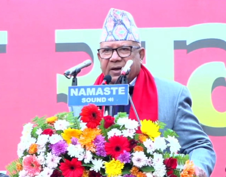 विगतका कमजोरी सच्चाएर इमान्दारिताका साथ देश रुपान्तरण गर्छौंः माधवकुमार नेपाल