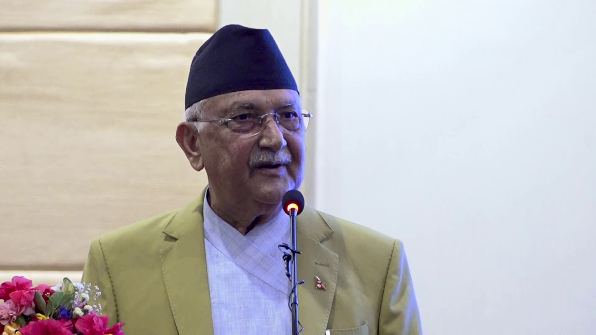कांग्रेस–एमाले नजिकिएपछि निर्वाचन सार्ने षडयन्त्र हुँदैछ : अध्यक्ष ओली