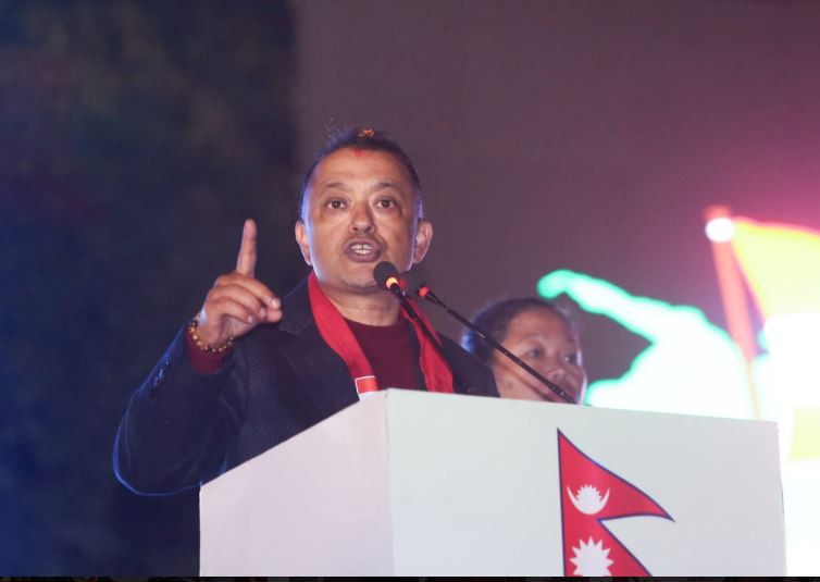 कांग्रेस दास र लासहरुको पार्टी होइन, कांग्रेस जिउँदो मानिसहरुको पार्टी हो : गगन थापा