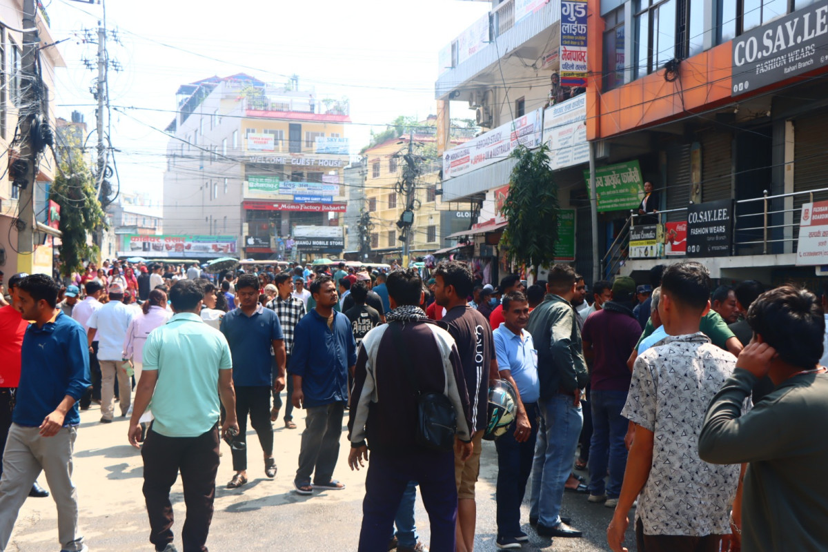 इटहरीस्थित पूर्वाञ्चल क्याफे एवं आईसक्रिम पार्लरको भान्सा कोठाबाट आगलागी
