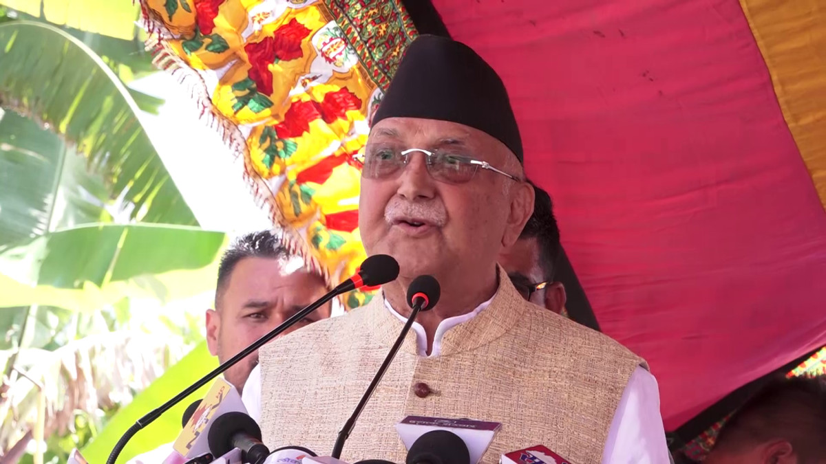एमालेमा नेतृत्व विवाद चर्कियो, ओलीको राजीनामा माग