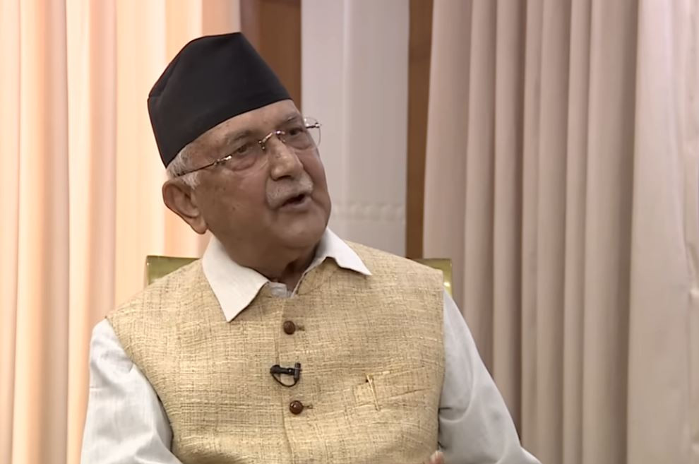 एमालेमा ओलीको आलोचना गर्नेलाई कारबाही